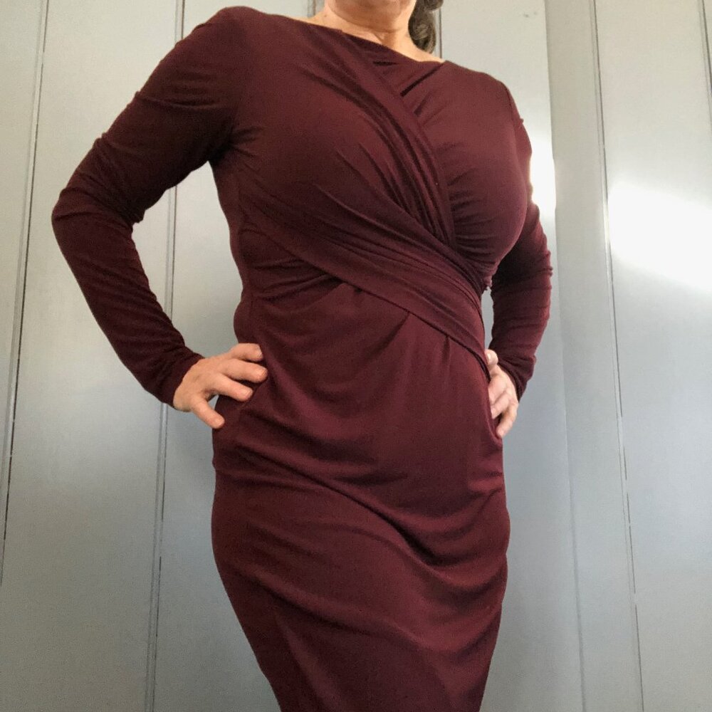 Bailey 44, size 10, deep burgundy